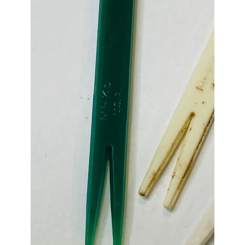 Lot of 6 Vintage Plastic Cocktail Forks 4